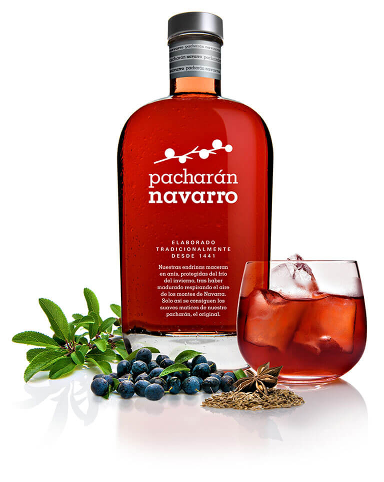 Bodegón de pacharán navarro